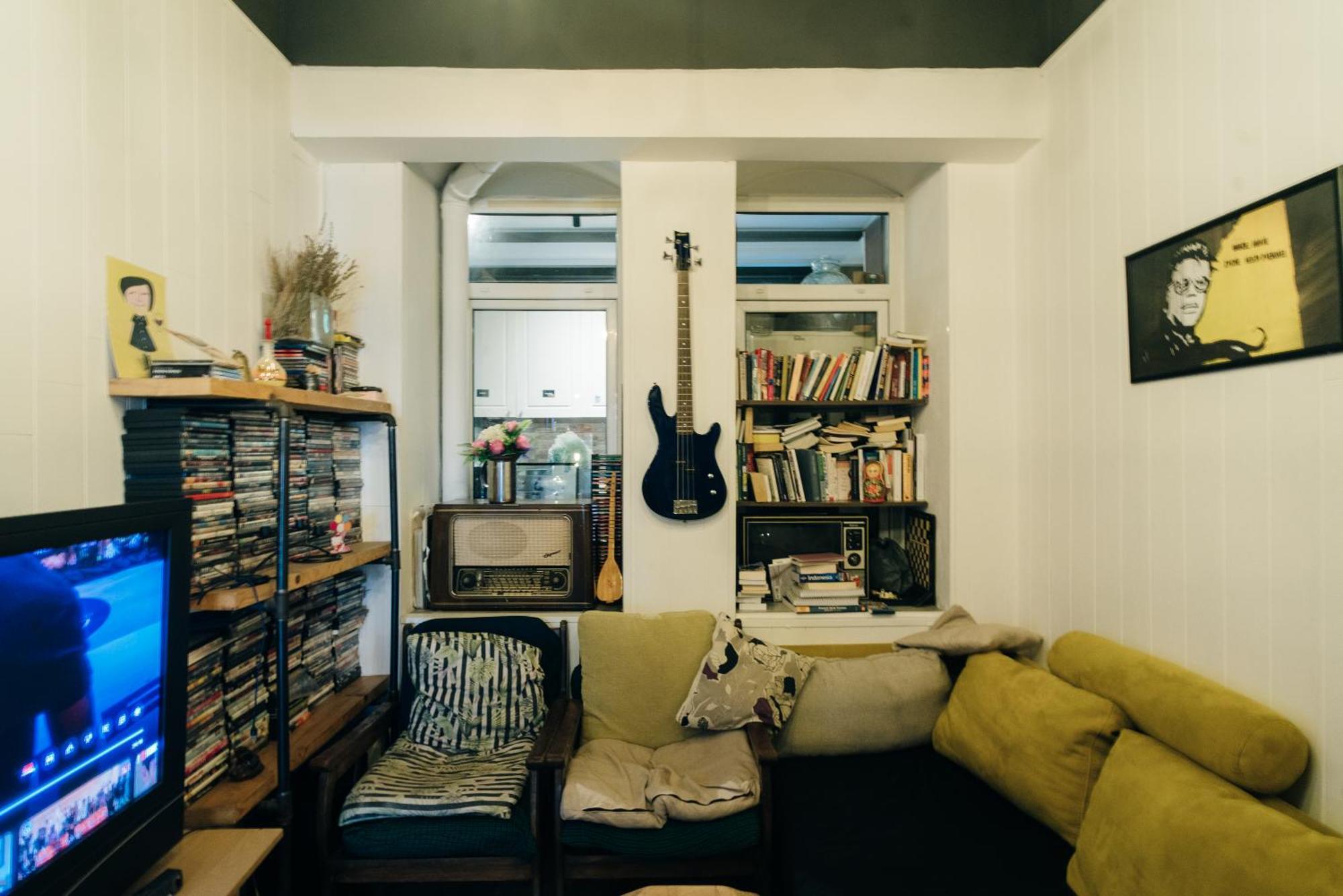 Hush Lounge Hostel